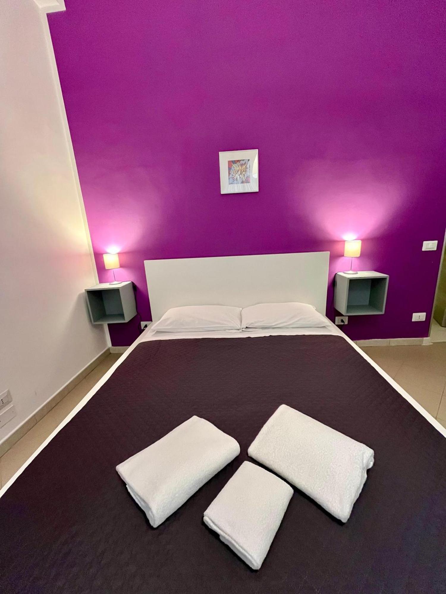 Bed and Breakfast Pop Santa Chiara Neapel Exterior foto